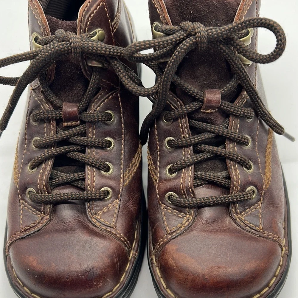 Eastland Brown Leather Ankle Boots style 3007-02 size 7.5